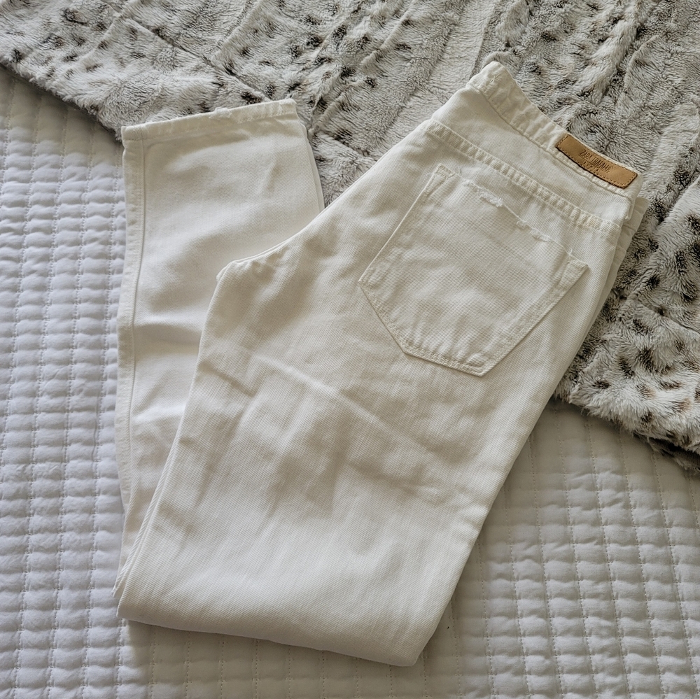 Distressed Zara Jeans